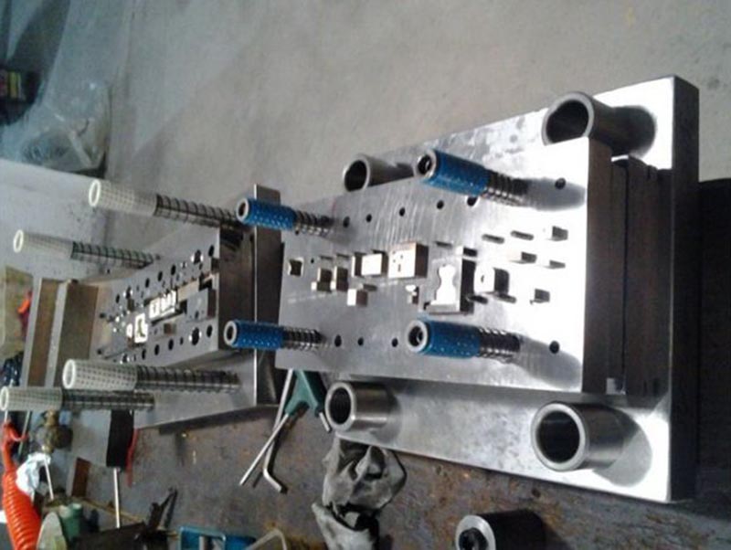 美姑模具制造-12